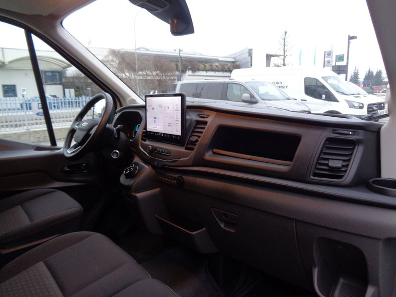 Ford E-Transit Furgone usata a Treviso (11)