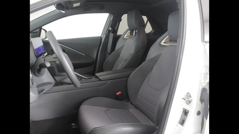 Toyota Toyota C-HR usata a Palermo (11)