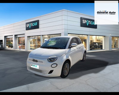 Fiat 500 Cabrio 42 kWh La Prima del 2023 usata a Massarosa