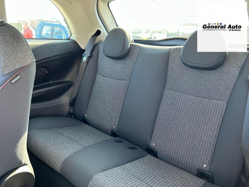 Fiat 500 Cabrio usata a Lucca (10)