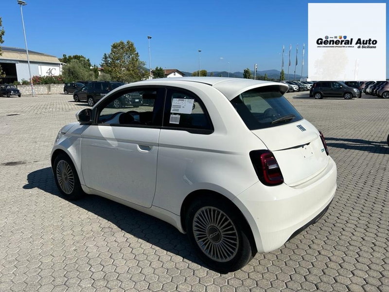 Fiat 500 Cabrio usata a Lucca (7)