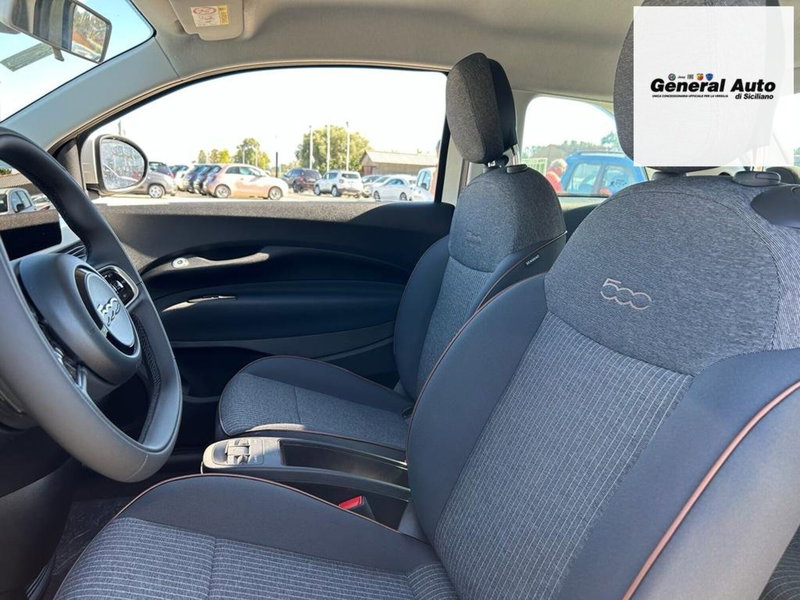 Fiat 500 Cabrio usata a Lucca (9)