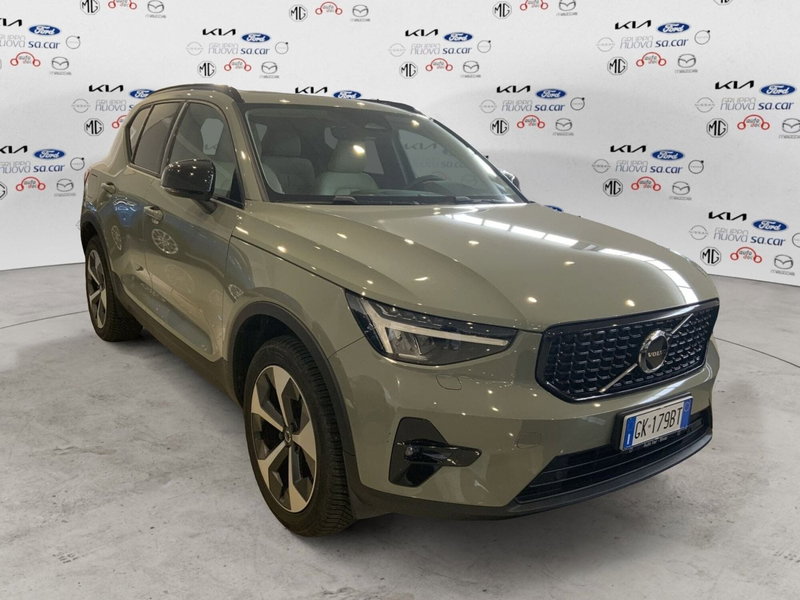 Volvo XC40 usata a Vercelli (2)