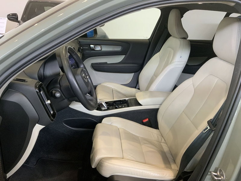 Volvo XC40 usata a Vercelli (6)