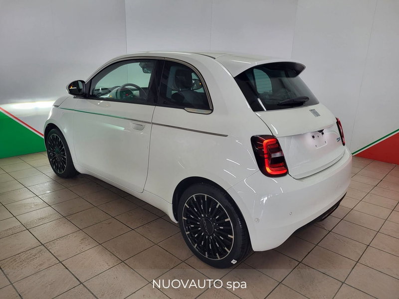 Fiat 500 Cabrio nuova a Arezzo (3)