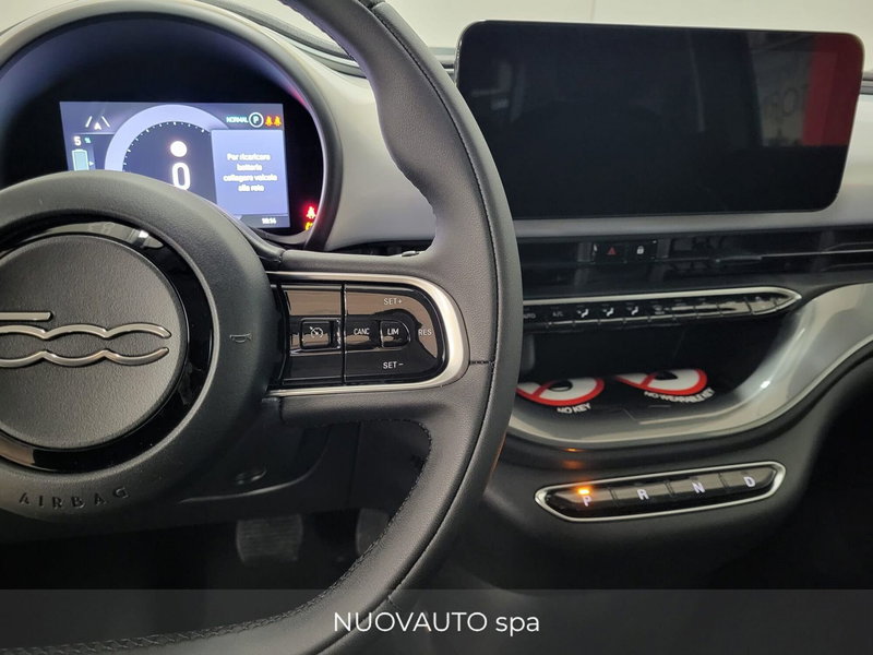 Fiat 500 Cabrio nuova a Arezzo (12)