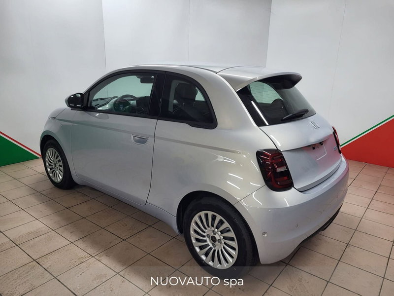 Fiat 500 Cabrio nuova a Arezzo (4)