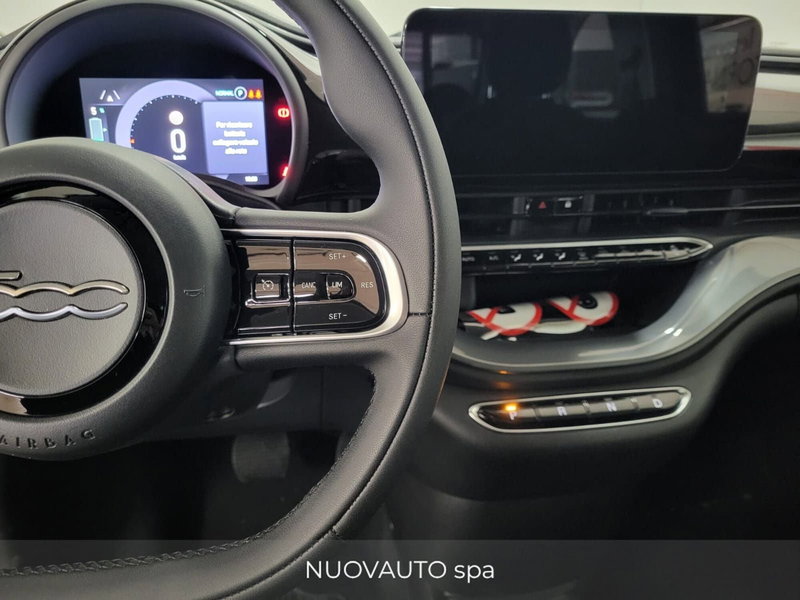 Fiat 500 Cabrio nuova a Arezzo (10)