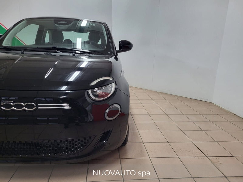 Fiat 500 Cabrio nuova a Arezzo (5)
