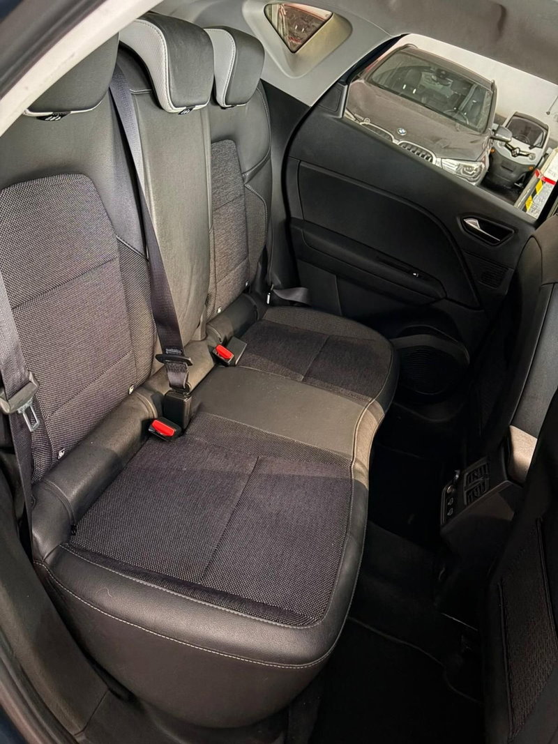 Renault Captur usata a Milano (13)