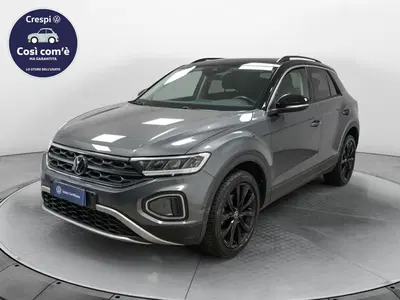 Volkswagen T-Roc 1.0 tsi Sport del 2023 usata a Carnago