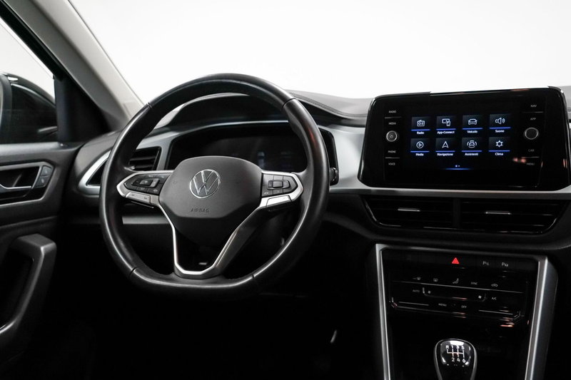 Volkswagen T-Roc usata a Varese (11)