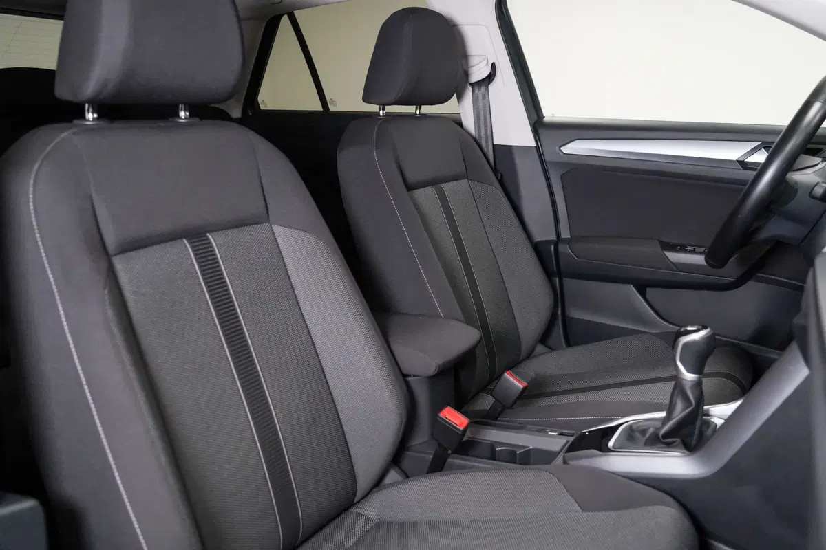 Volkswagen T-Roc usata a Varese (13)