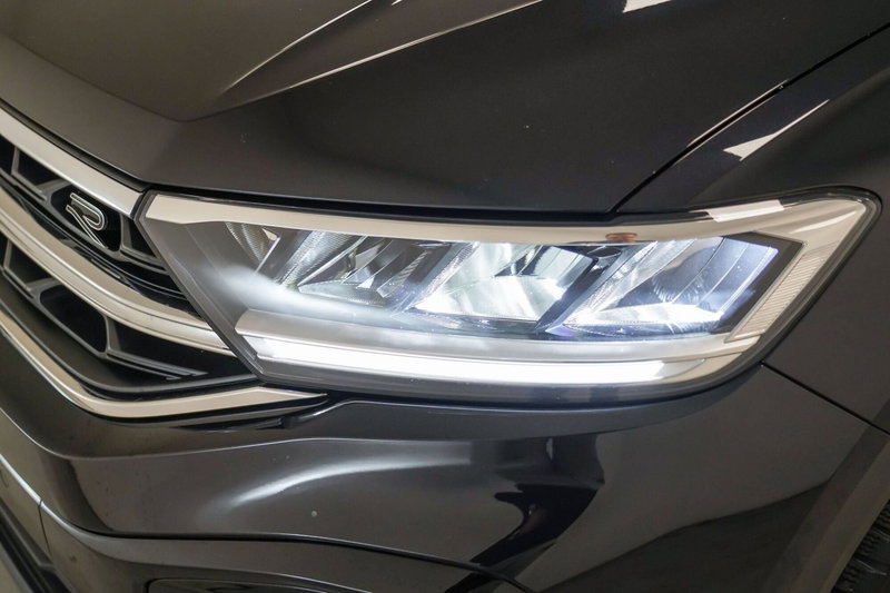 Volkswagen T-Roc usata a Varese (8)