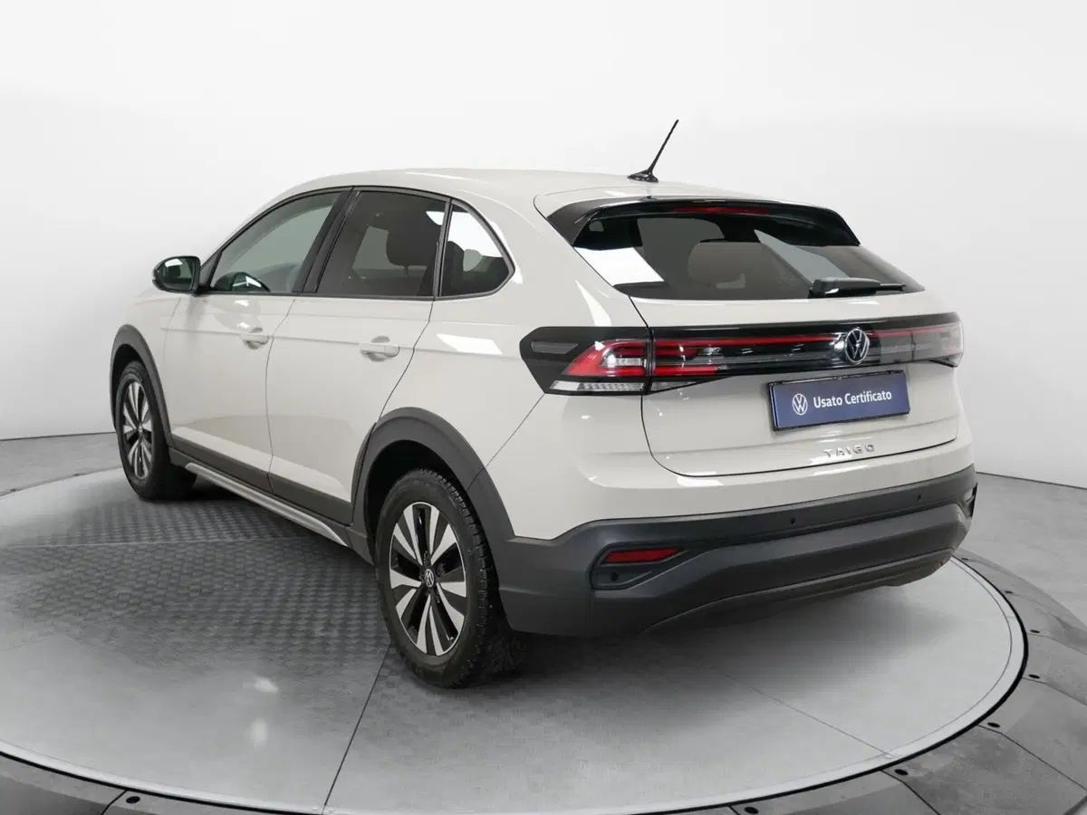 Volkswagen Taigo usata a Varese (4)