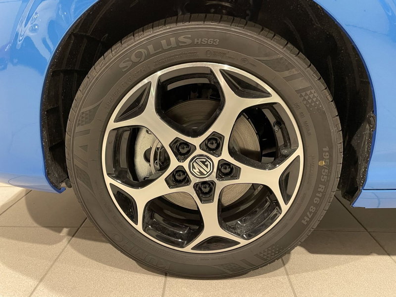 Mg MG3 nuova a Milano (3)