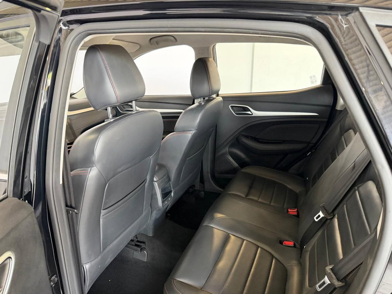 Mg ZS usata a Milano (13)