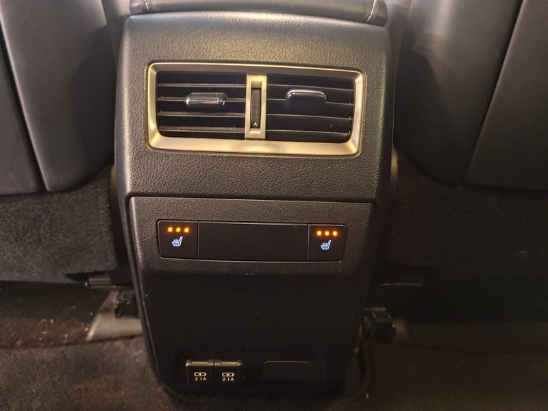 Lexus RX usata a Milano (17)