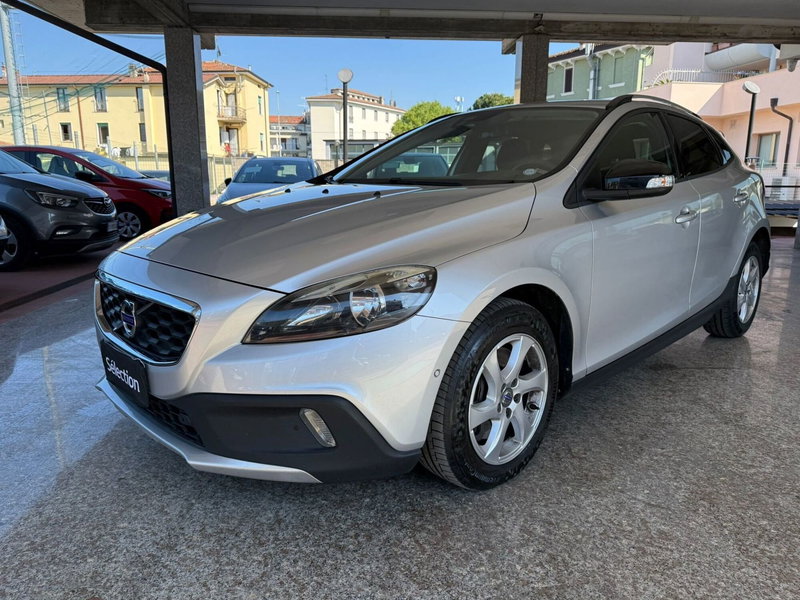 Volvo V40 Cross Country usata a Brescia
