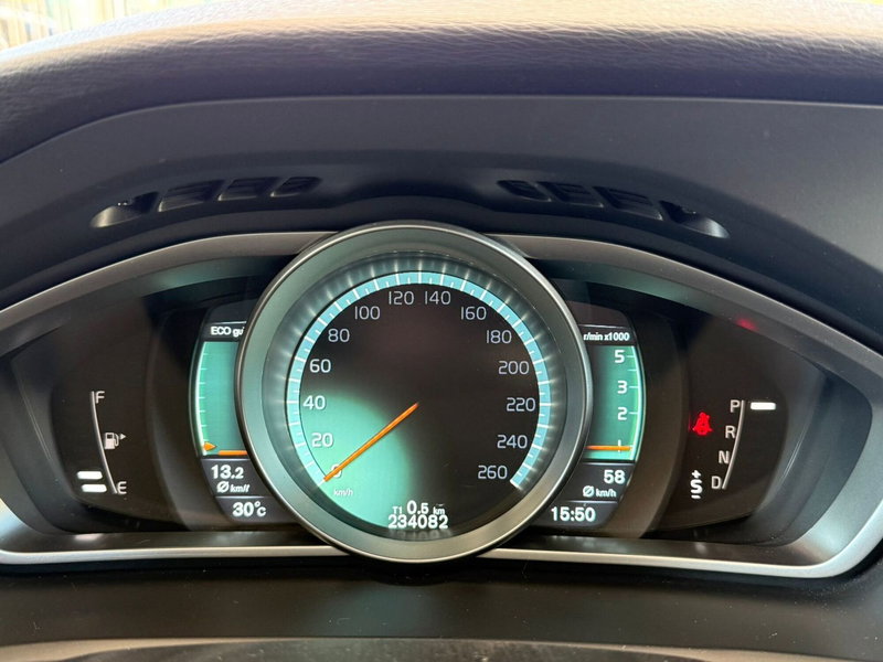 Volvo V40 Cross Country usata a Brescia (15)