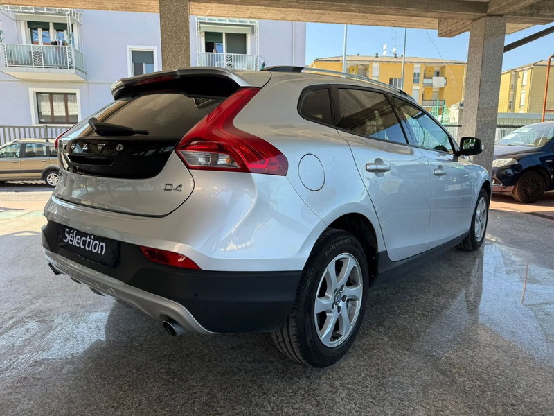 Volvo V40 Cross Country usata a Brescia (4)