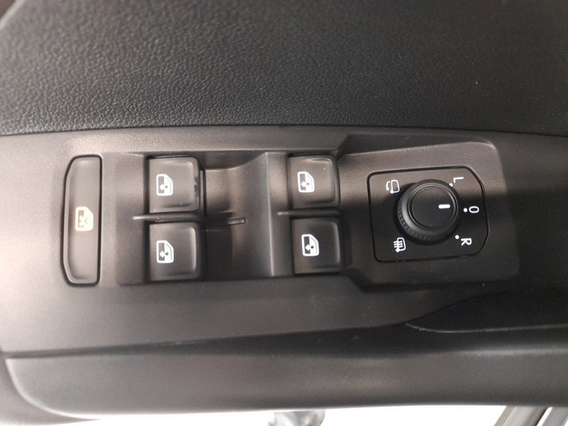 Volkswagen T-Cross usata a Bologna (9)