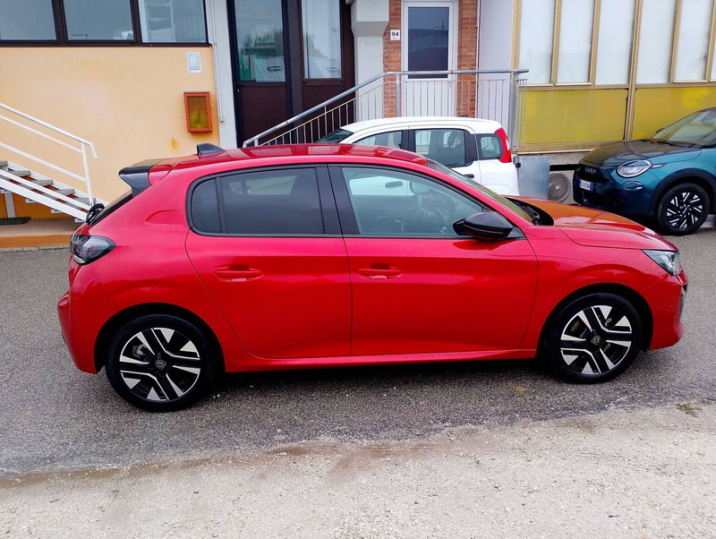 Peugeot 208 usata a Salerno (11)