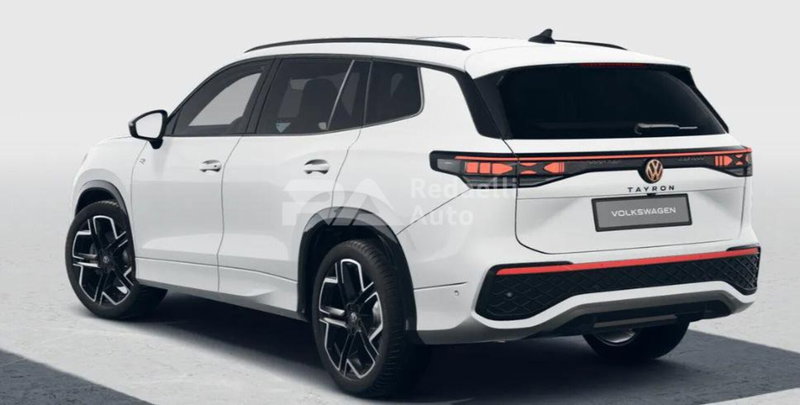 Volkswagen Tayron nuova a Lecco (3)