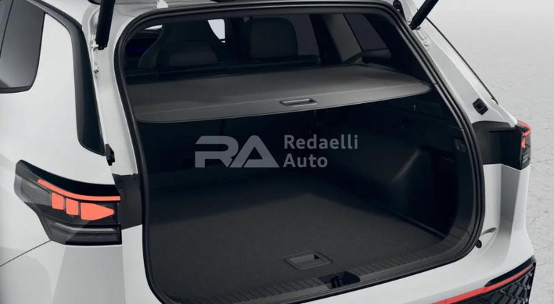 Volkswagen Tayron nuova a Lecco (6)