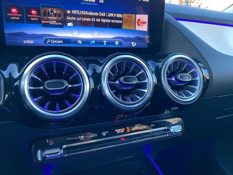 Mercedes-Benz GLA SUV usata a Firenze (14)