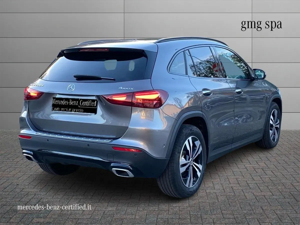Mercedes-Benz GLA SUV usata a Firenze (2)