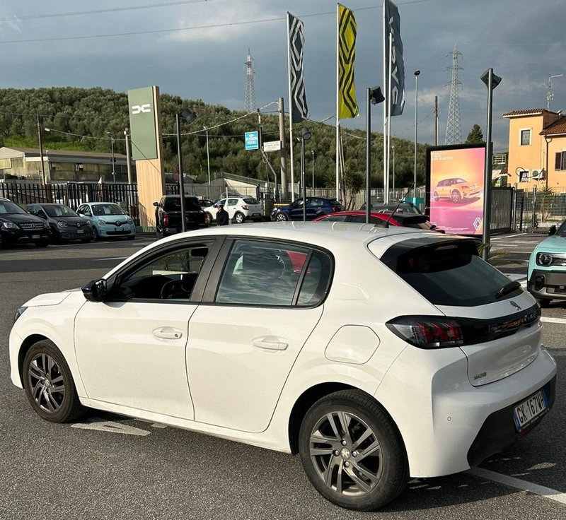 Peugeot 208 usata a Roma (2)