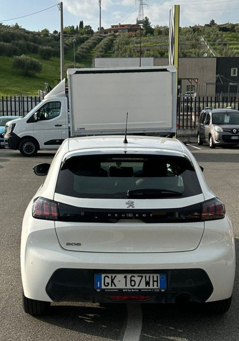 Peugeot 208 usata a Roma (3)