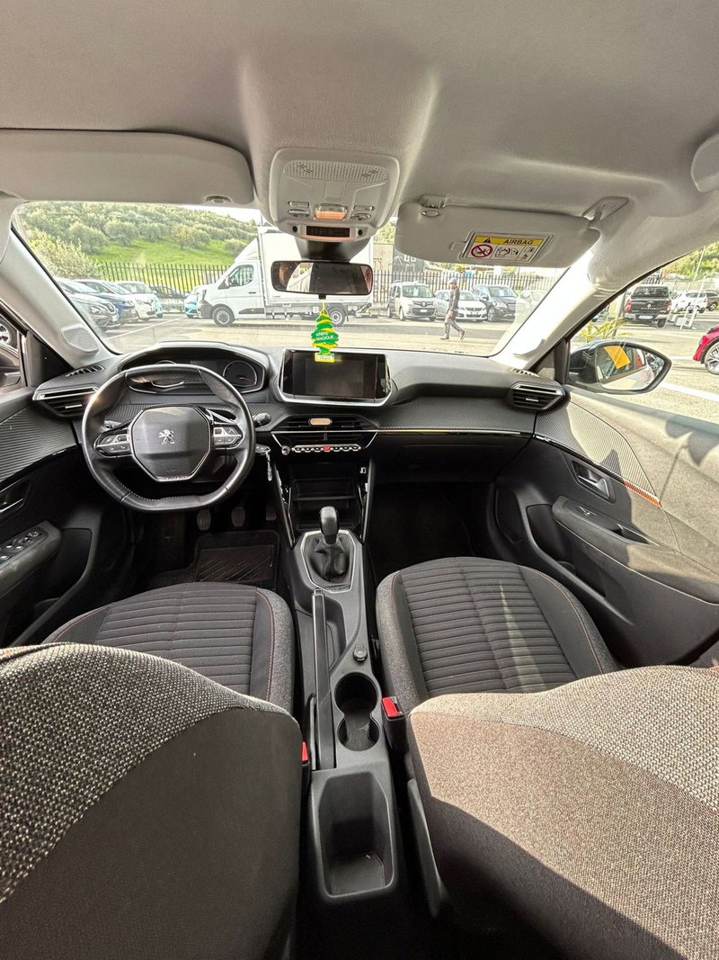 Peugeot 208 usata a Roma (5)