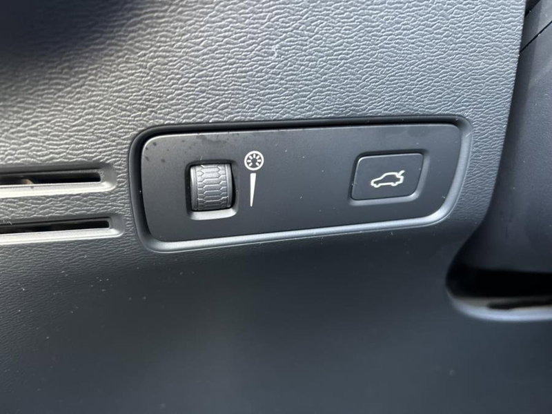 Volvo XC40 usata a Cuneo (19)