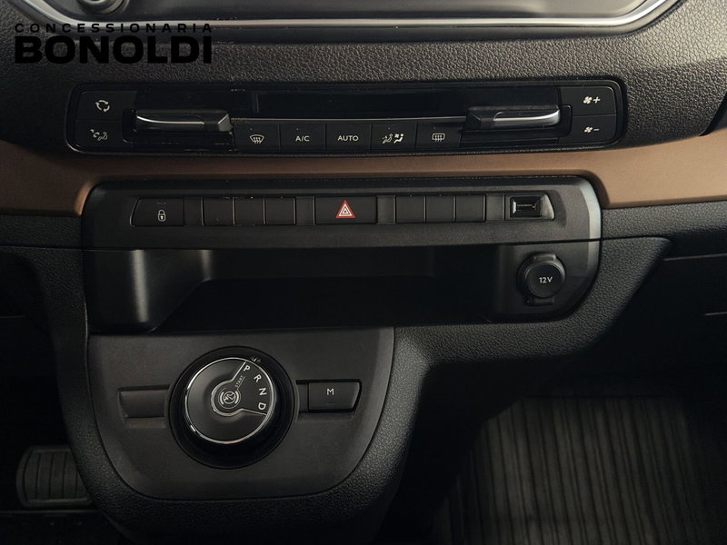 Toyota Proace Verso usata a Brescia (10)