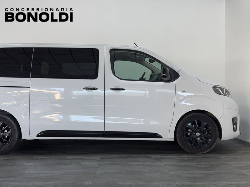 Toyota Proace Verso usata a Brescia (16)