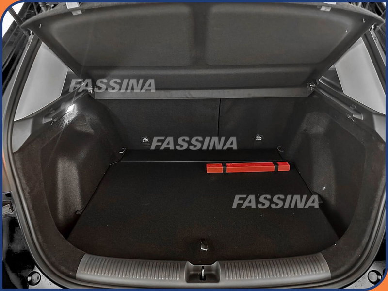 Mg ZS nuova a Milano (12)