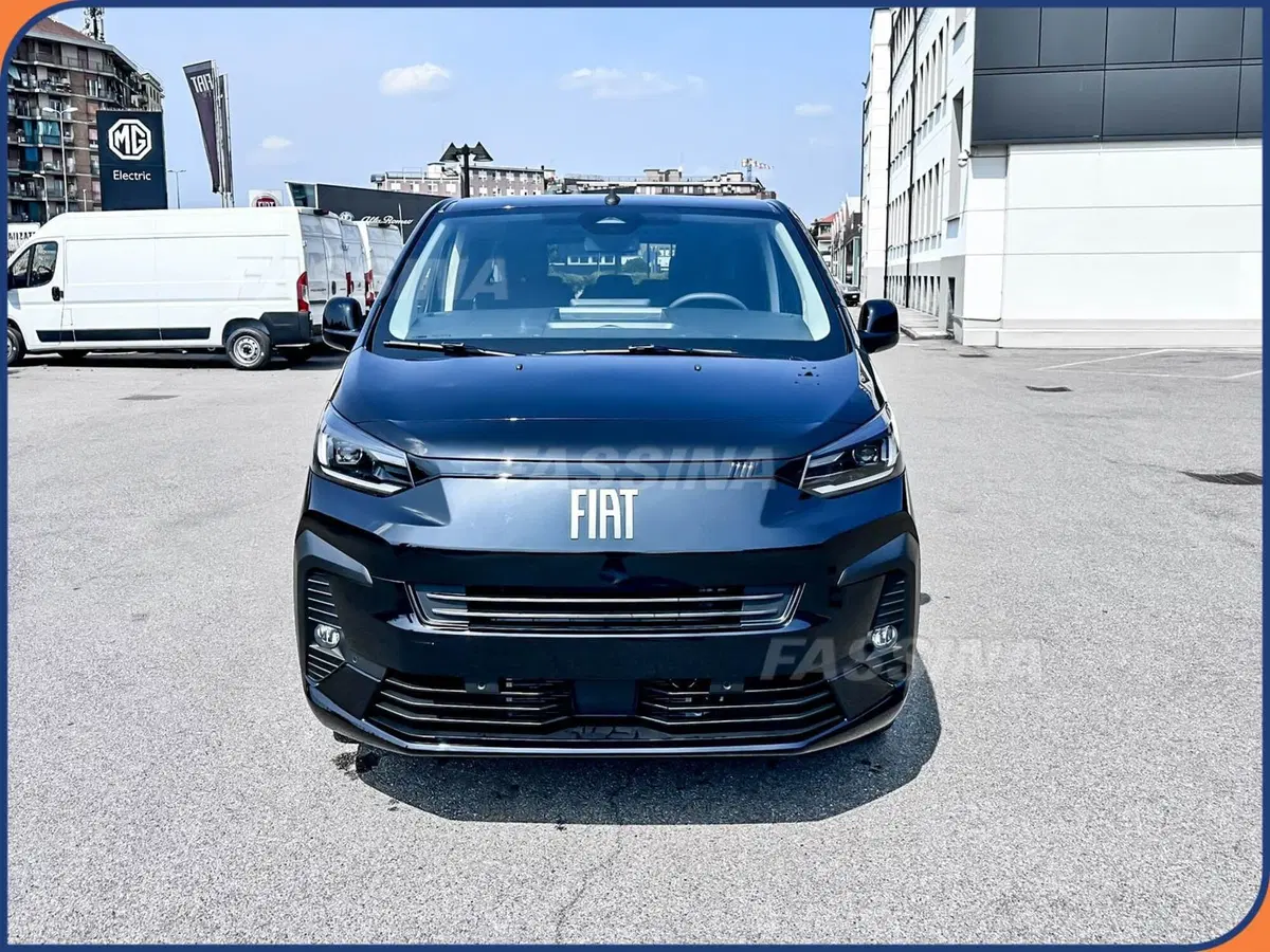 Fiat Ulysse nuova a Milano (2)