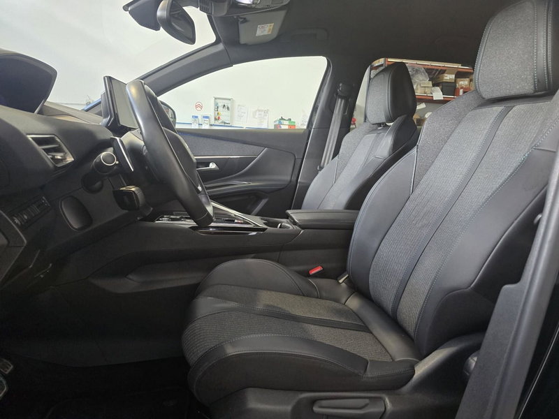 Peugeot 3008 usata a Massa-Carrara (19)