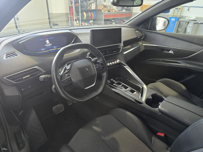 Peugeot 3008 usata a Massa-Carrara (20)