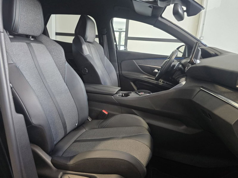 Peugeot 3008 usata a Massa-Carrara (5)