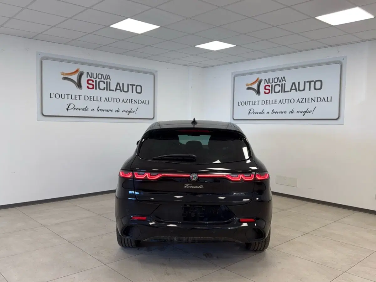 Alfa Romeo Tonale nuova a Palermo (12)