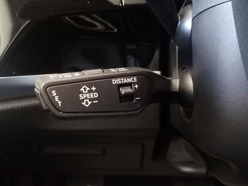 Audi Q3 usata a Bari (17)