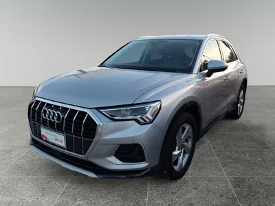 Audi Q3 35 TDI quattro S tronic Business Advanced del 2025 usata a Triggiano
