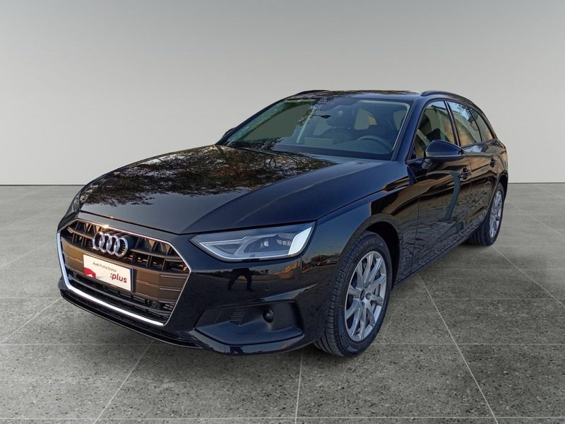 Audi A4 Avant nuova a Bari
