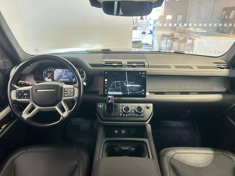 Land Rover Defender usata a Napoli (4)