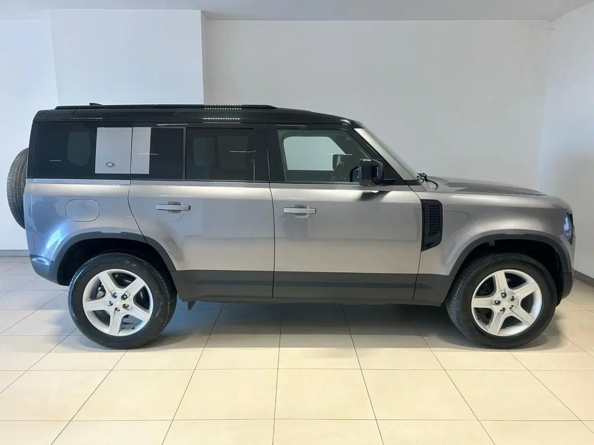 Land Rover Defender usata a Napoli (5)