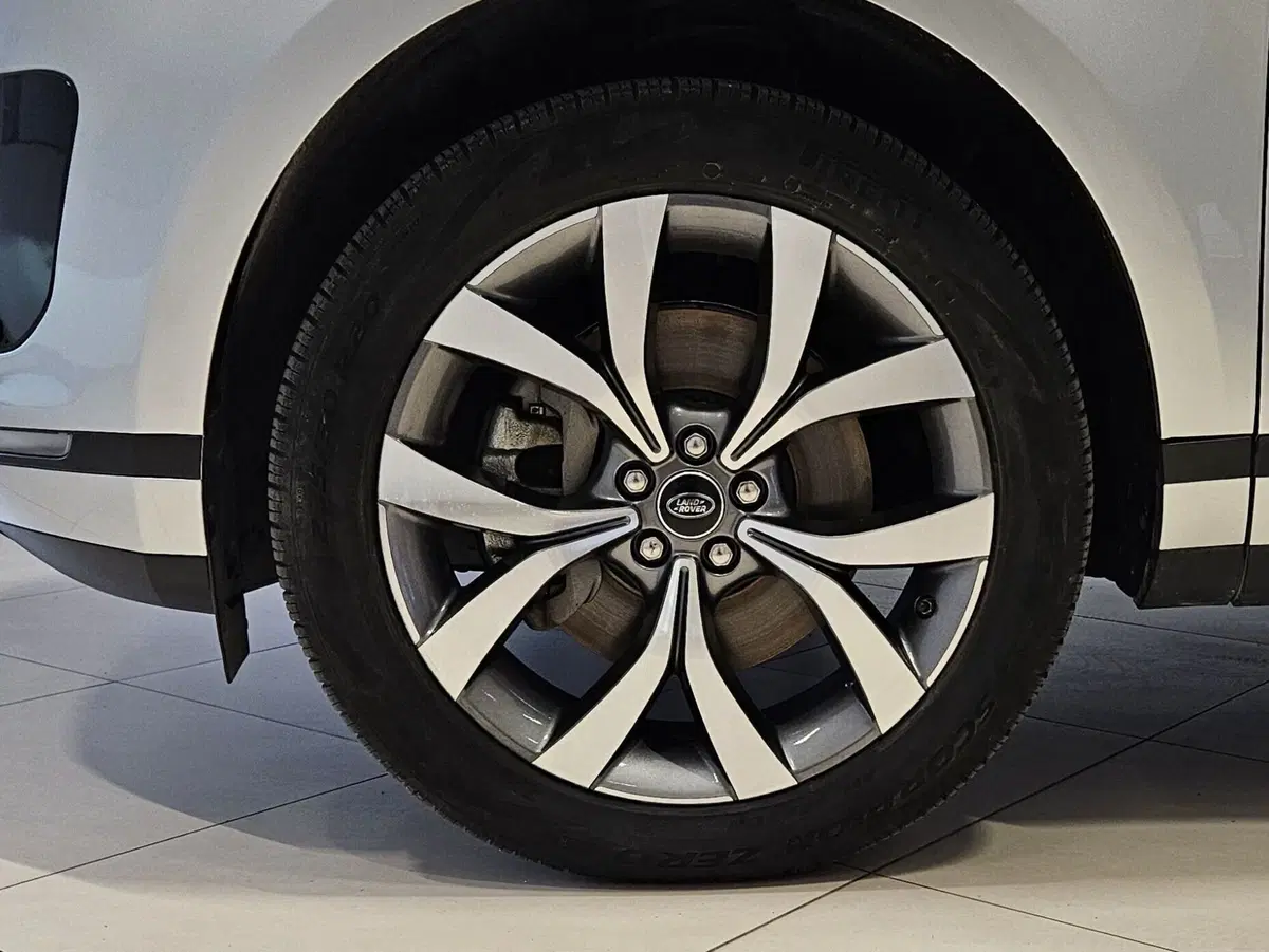 Land Rover Range Rover Evoque usata a Napoli (9)