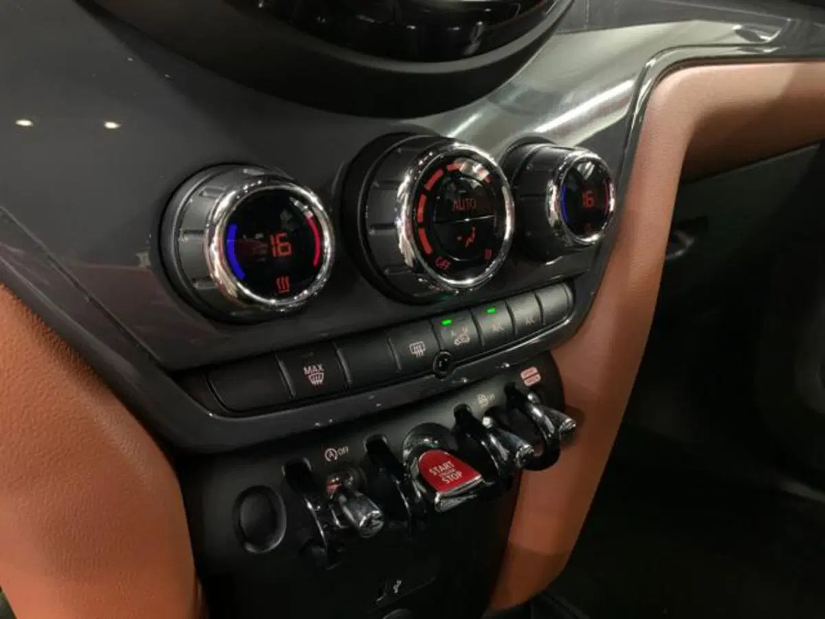 MINI Mini Countryman usata a Firenze (16)